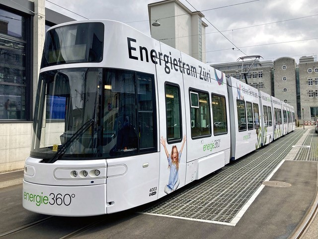 Zürich Bombardier Flexity 4003 is the new Energietram in Zürich. (Energie 360°