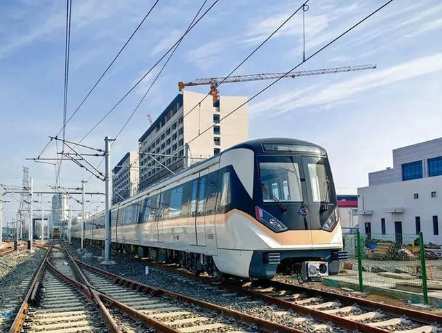 A train on Suzhou metro line 11. (Suzhou Rail Transit)